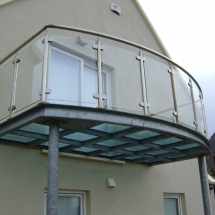 Stainless-Steel-Balcony-Railings-Pictures